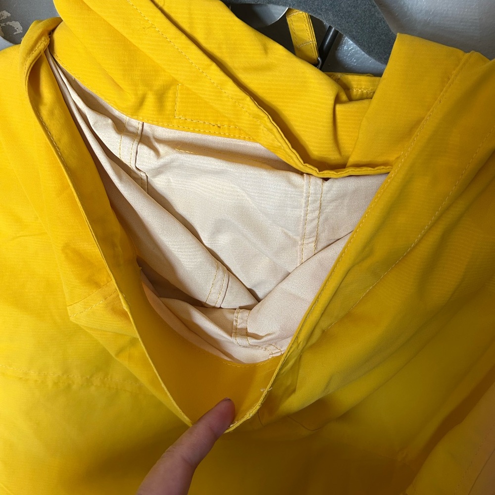 Men's Yellow Jacket - Picture 13 of 13